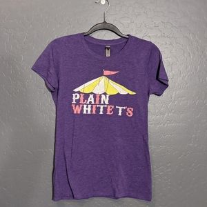 Plain white Ts vintage band merch Tshirt